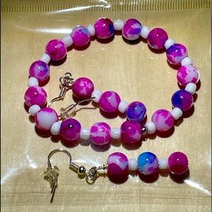 Handmade Stretch bracelet and matching earrings.